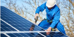Installation Maintenance Panneaux Solaires Photovoltaïques à Charraix